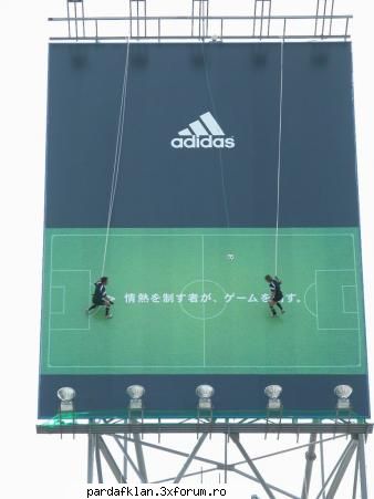 hai mah baga nimeni nici poza...:( reclama adidas... The GodFather
