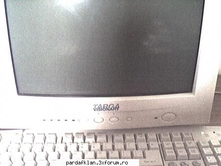 daca tot discuta tema stresului mai factor care streseaza /..... ecranu meu enerveaza pitic inci mai